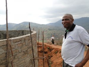 Fast fertiger Wassertank in Shume